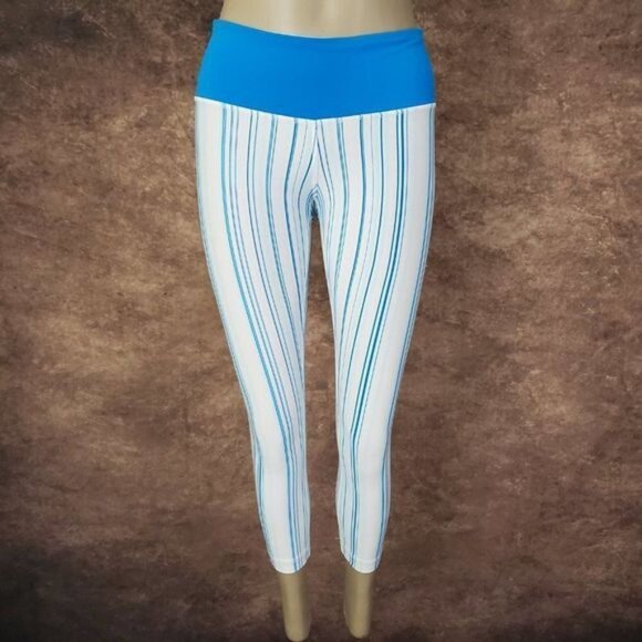 Lululemon Wunder Under Crop Candy Stripe Aquamarine Blue 4 RARE HTF - Picture 1 of 8